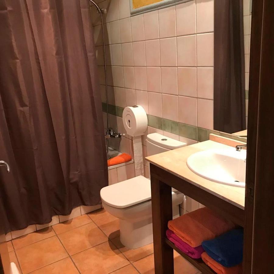 Hotel Familiar Bagá Eksteriør billede